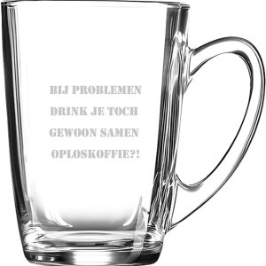 Gegraveerde Koffieglas 32cl Bij problemen drink je toch gewoon samen oploskoffie