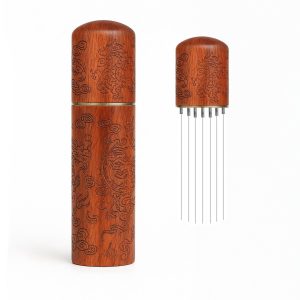 Adore Maison Barista Koffie Verdeler - Gegraveerd - Espresso distributeur - Espresso Verdeler - Koffie Distributeur - Coffee Distributor - Accessoires voor Espressomachines - Luxe Houten Design met Gouden Rand - Perfecte Espresso Puck Distributie