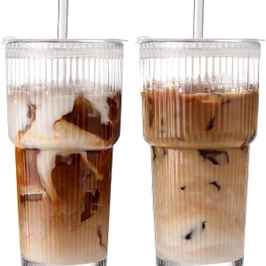 Drinkglas met Rietje en Deksel - Geribbelde Glazen - Ijskoffie Beker - Lekvrij - Herbruikbaar - Glazen Rietje - Voor Koude Dranken & Auto - Vaarwasserbestendig- Set van 2 - 600ml