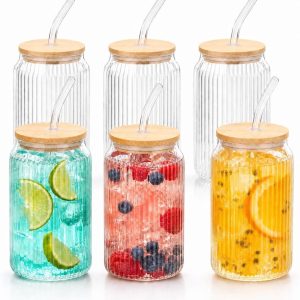 Gouveo Set van 6 geribbelde drinkglazen 480 ml met bamboedeksels en glazen rietjes, geribbeld glas in blikjesdesign voor ijskoffie, matcha, cocktails, smoothies en limonade (TGR480R)